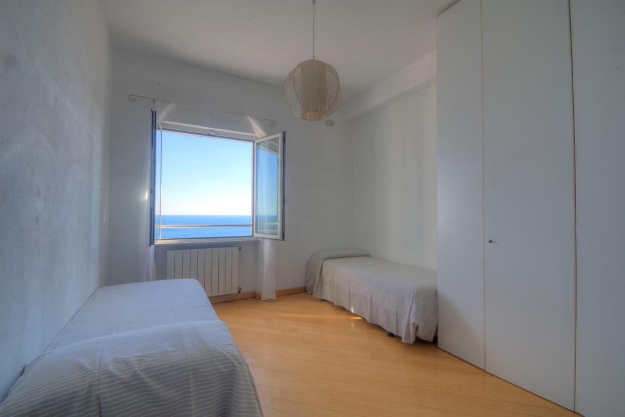 Villa Ischia Attico Sul Mare A Verezzi Борджо-Верецци Экстерьер фото
